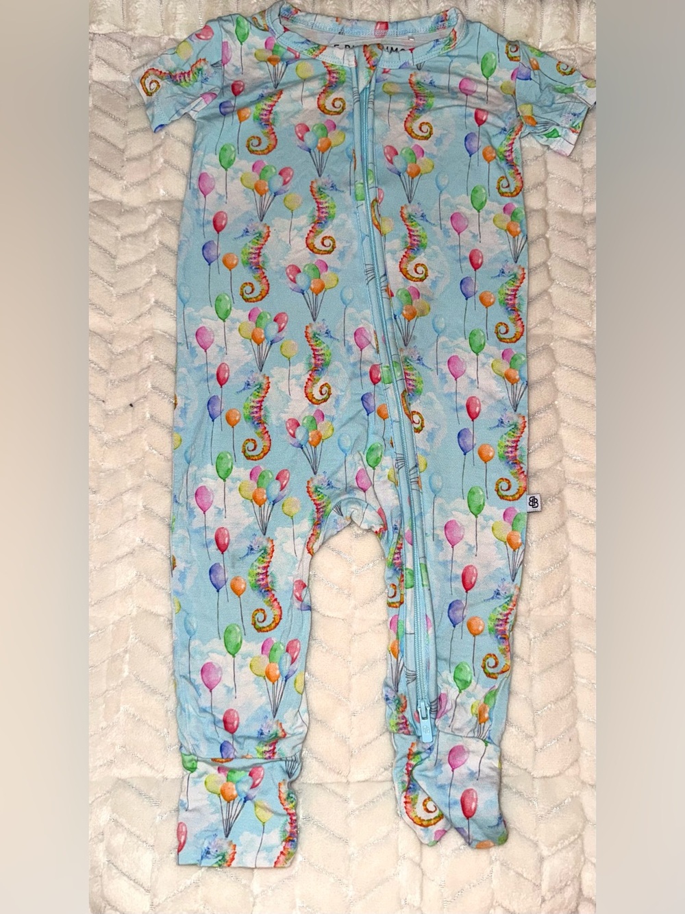 Little Bum Bums zippie romper w/ a playful seahorse and balloon print, 9-12 mos
